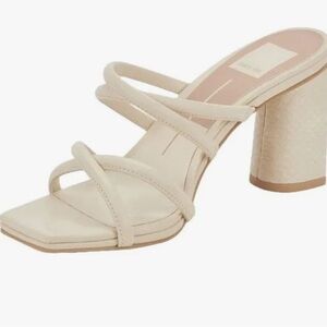 Size 9 Dolce Vita Patsi Ivory Leather Block Heeled Sandals